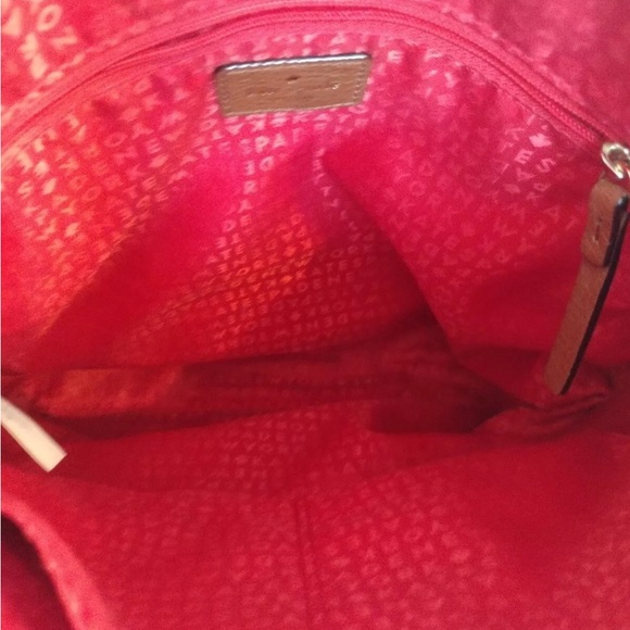 Kate Spade Victoria Classic Crossbody Large - Picture 4 of 5